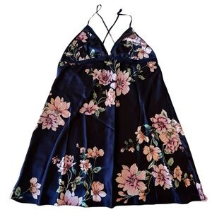 Apt. 9 Silky Slip Dress, Adjustable Straps that Cross in the Back, Women’s Sz L